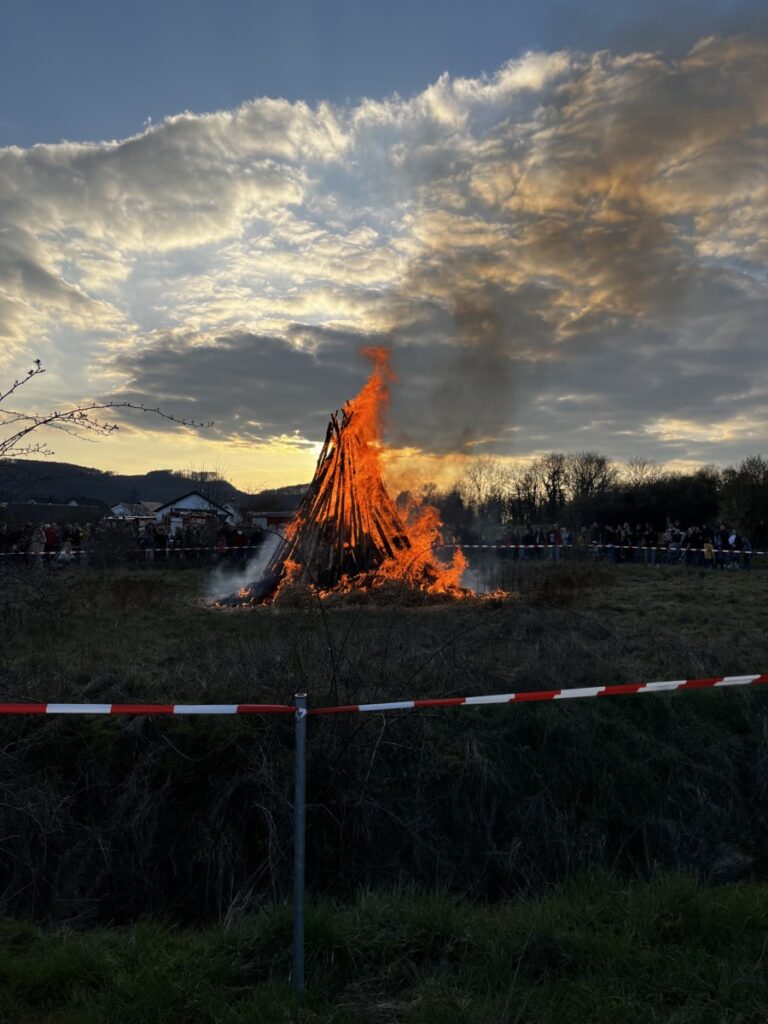 Osterfeuer Müschede